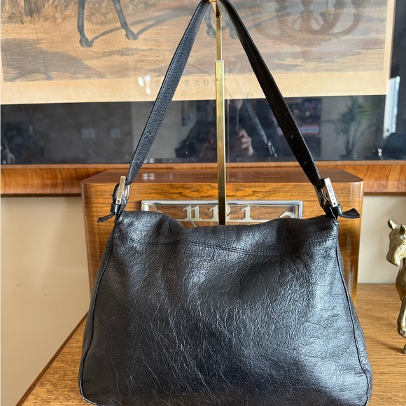 ❤️RARE FENDI Black Leather Forever Mama Bag❤️ - Picture 3 of 16
